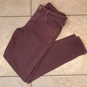 Mauve/lilac American Eagle skinny jeans
